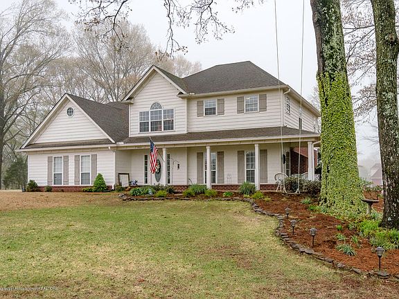 3rd image of 860 Swinnea Lakes Dr