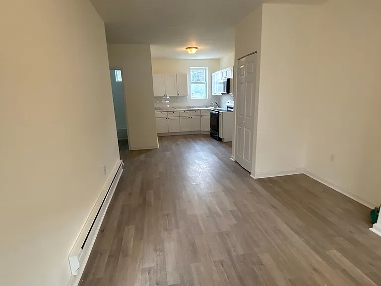 6117 Glenmore Ave #1 — Photo 6