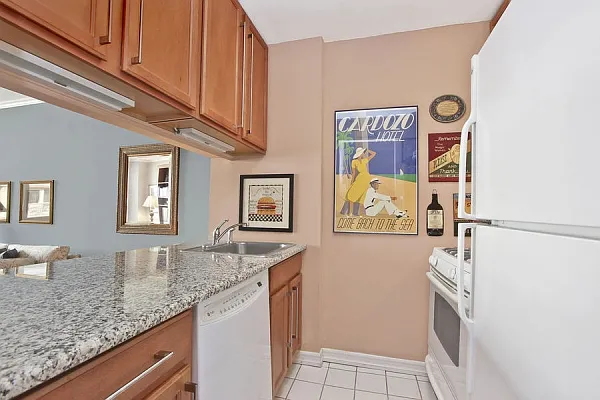 Rented by Project Queens LLC | media 21