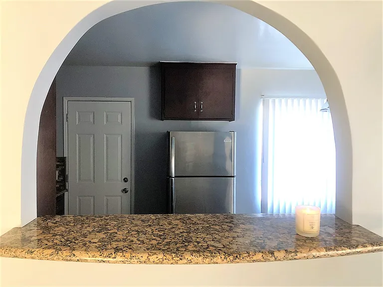 850 S Rosemead Blvd #5 — Photo 10