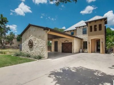 1151 Gruene Rd, New Braunfels, TX, 78130