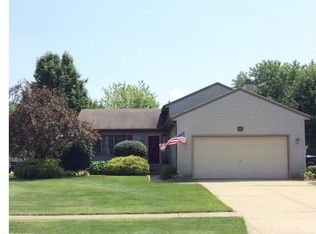 114 Cumberland Ct, Elyria, OH 44035