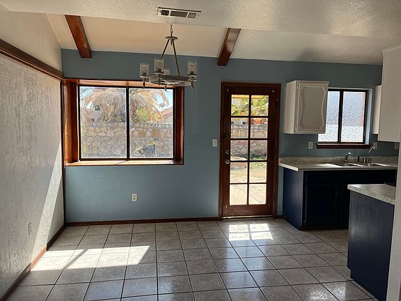 3rd image of 11428 Lake Alice Ct