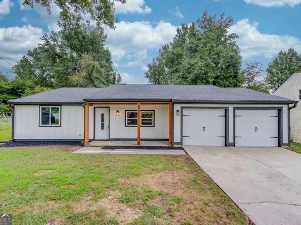 5266 Long Green Ln, Stone Mountain, GA 30088
