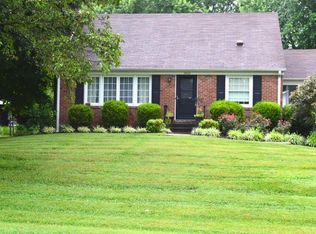 6806 Sherry Ln, Louisville, KY 40291