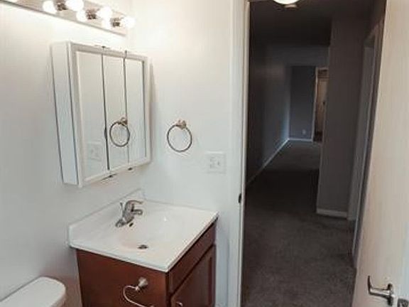 3rd image of 2805 Harwick Dr APT 9