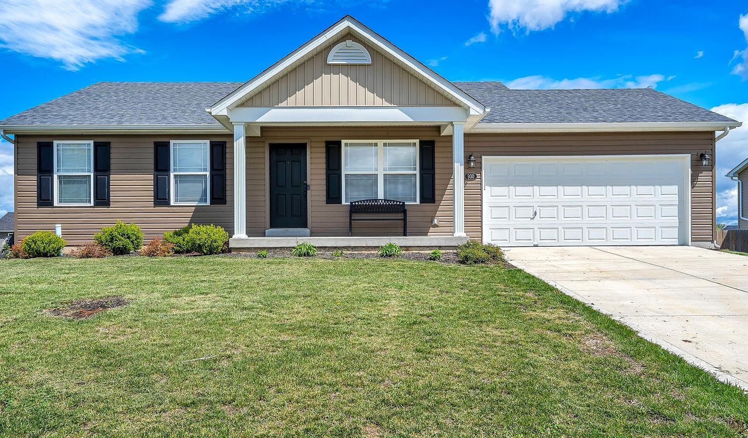 930 Tropicana Village Dr, Moscow Mills, MO 63362 Zillow