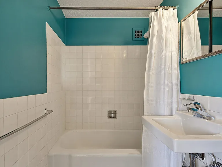 1301 Delaware Ave SW #812 — Photo 14