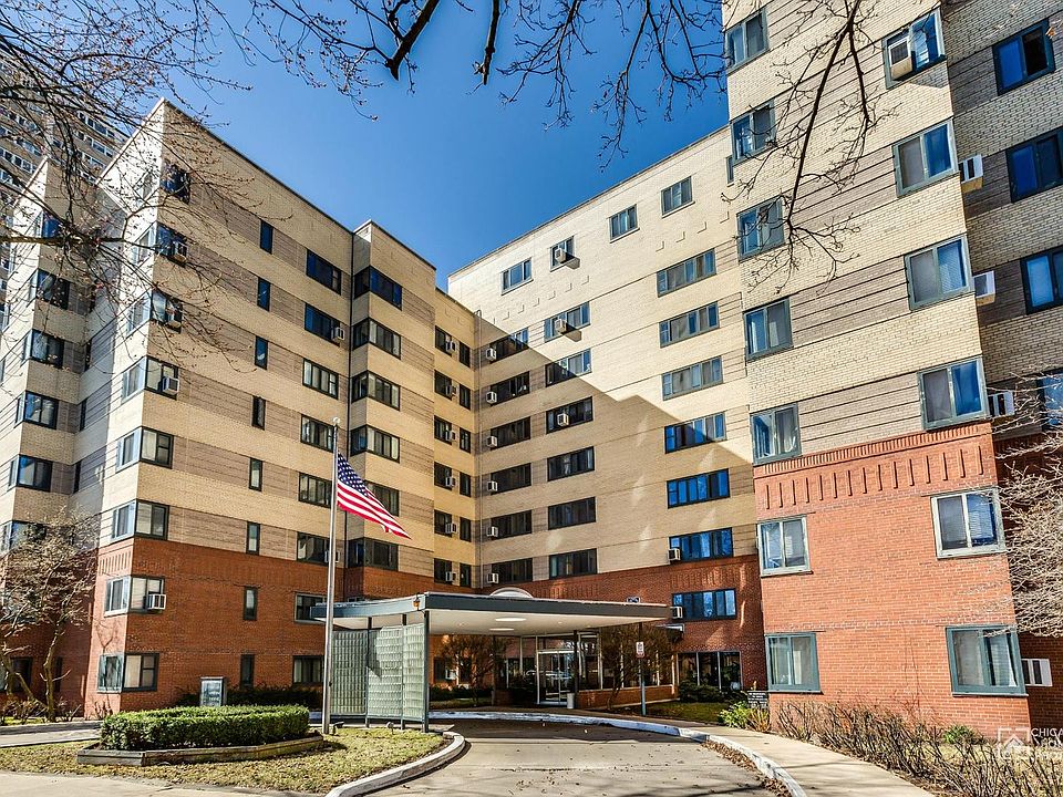 1st image of 5044 N Marine Dr APT D4