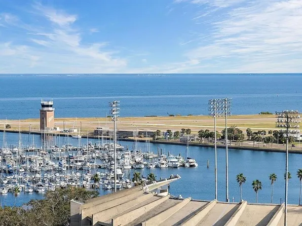 175 2nd St S #P-08, Saint Petersburg, FL 33701