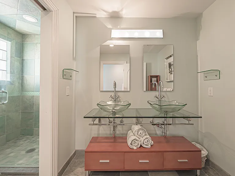 112 S Rumson Ave — Photo 21