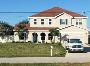 525 NW 18th Pl, Cape Coral, FL 33993