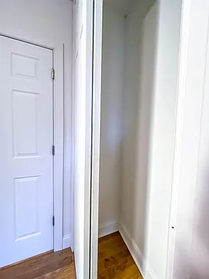 Rented by Voro New York | media 92