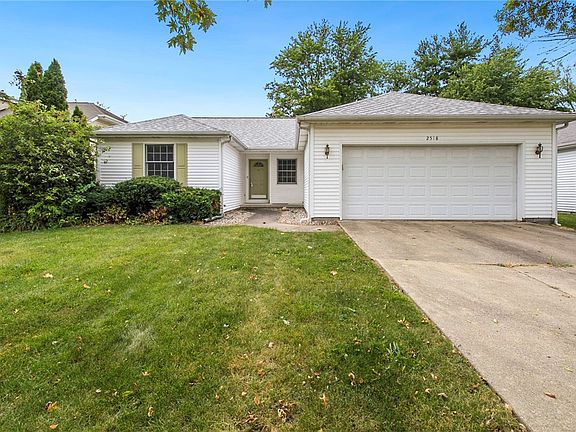 2nd image of 2518 Woodlawn Dr