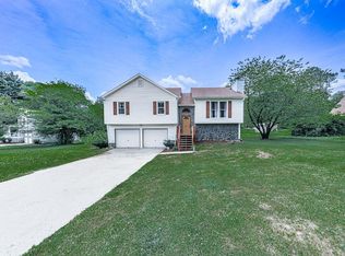 643 Hart Rd, Dallas, GA 30157