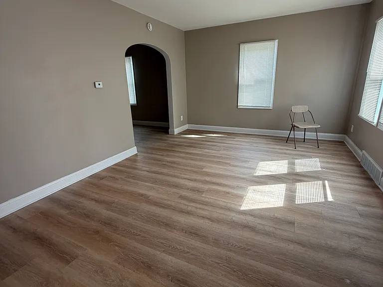 3787 Polk St — Photo 8