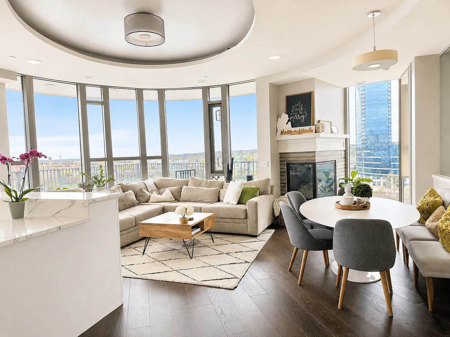 2 bed, 1480 sqft, $4,000 — Photo 4
