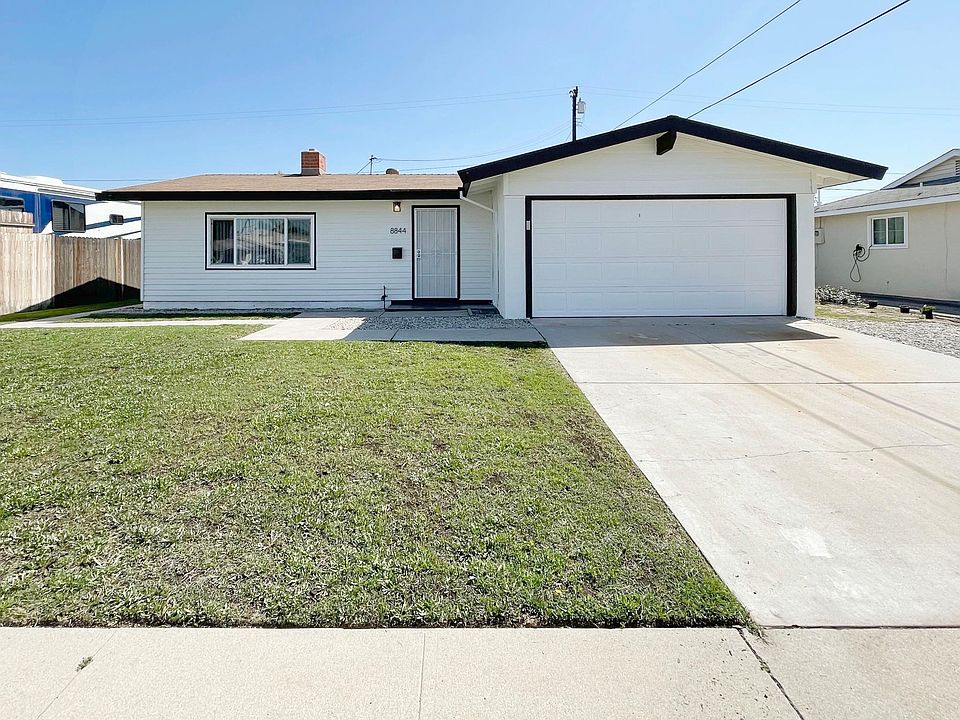 1st image of 8844 Grant Cir
