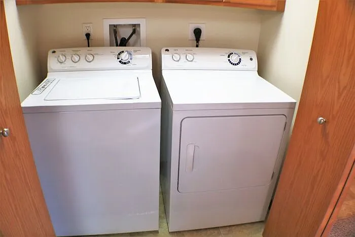 460 Cameron Way #105 — Photo 12