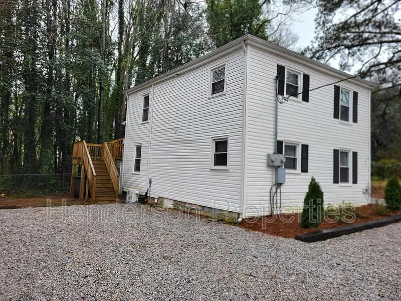 Building Photo - 154 Shurley St #201