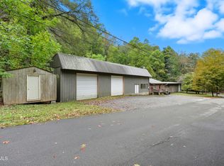 6430 Hoot Owl Hollow Rd, Norton, VA 24273
