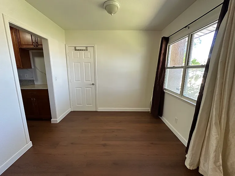 12776 Ross Ave — Photo 9