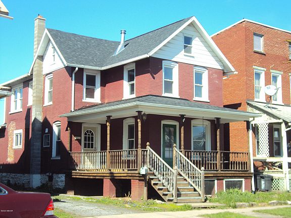 3rd image of 425 E Bald Eagle St