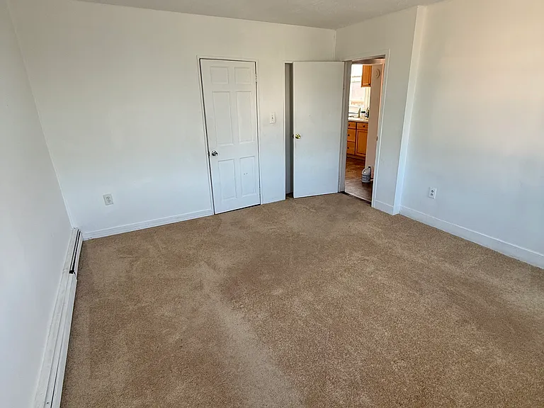 39 Sumner Ave #2 — Photo 8