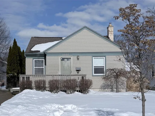 2056 Columbia Rd, Berkley, MI 48072