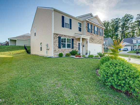 2nd image of 2330 Evarts Hill Dr