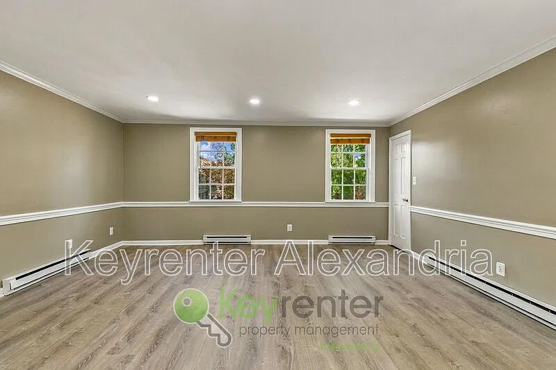 2 bed, 1.0 bath, 703 sqft, $2,850 — Photo 4