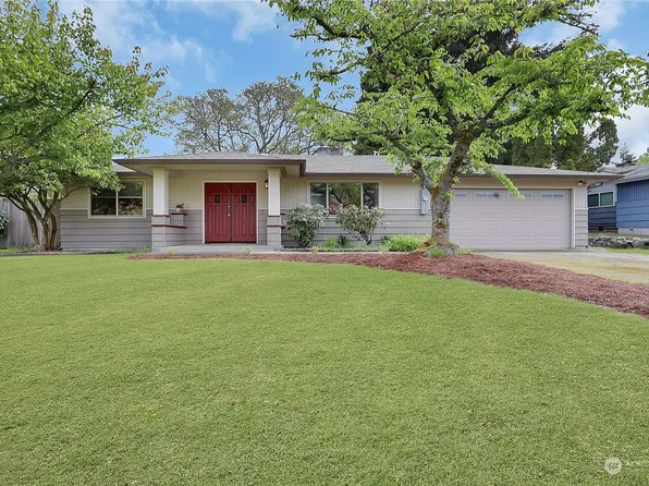 10859 111th Avenue SW, Tacoma, WA 98498