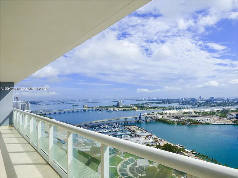 50 Biscayne Blvd #4208 — Photo 51