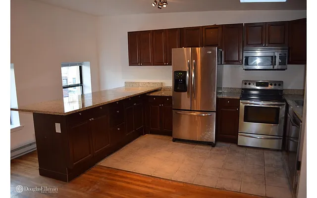 Rented by Douglas Elliman | media 26