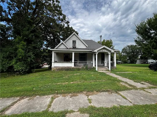 1212 Wall St, Galena, KS 66739