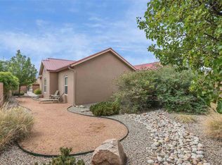 5301 Circita Del Sur, Santa Fe, NM 87507