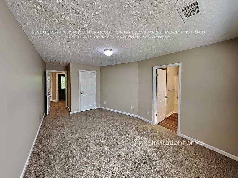 6975 Calderwood Dr — Photo 16