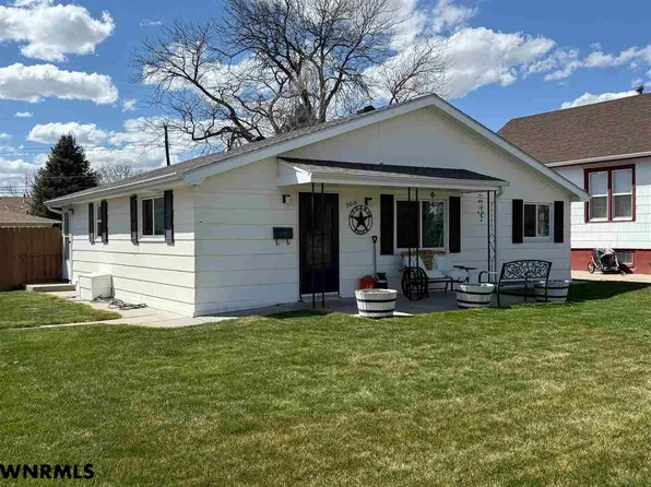 3010 Avenue B, Scottsbluff, NE 69361