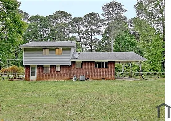 745 Anderson Dr — Photo 13