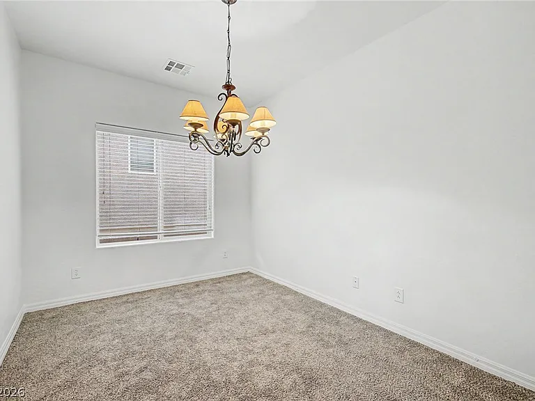 2608 Romarin Ter — Photo 6