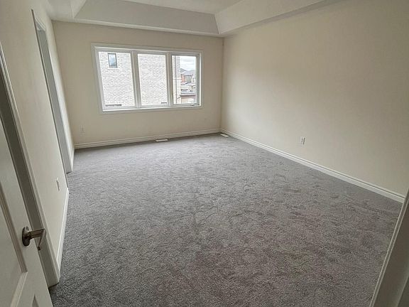 5th image of 2107 Hallandale St