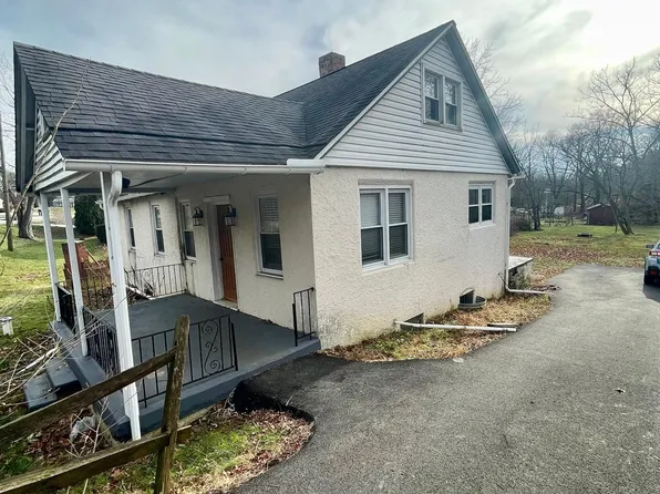 499 Mill Rd, Kennett Square, PA 19348