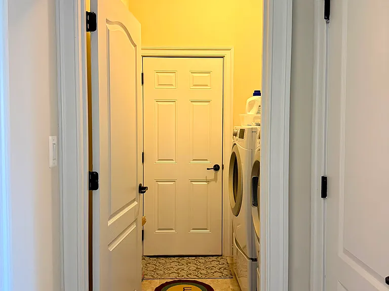 42568 Autumn Glory Ter — Photo 24