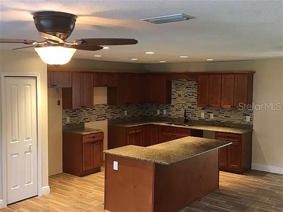 3rd image of 2535 Krueger Ln