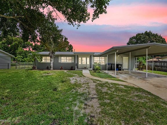 2nd image of 2838 Shady Oaks Dr