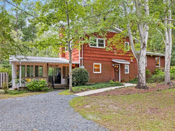 1935 E Lake Shore Drive, Wilmington, NC 28401