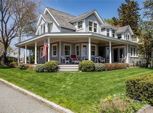 1123 Buttonwoods Ave, Warwick, RI 02886