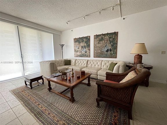 3rd image of 251 Crandon Blvd APT 338