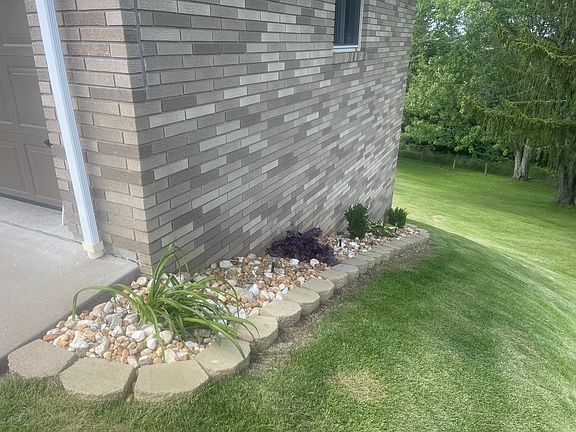 5th image of 66524 N Moss Run Rd