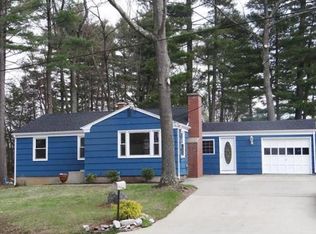 15 Overhill Dr, Springfield, MA 01129